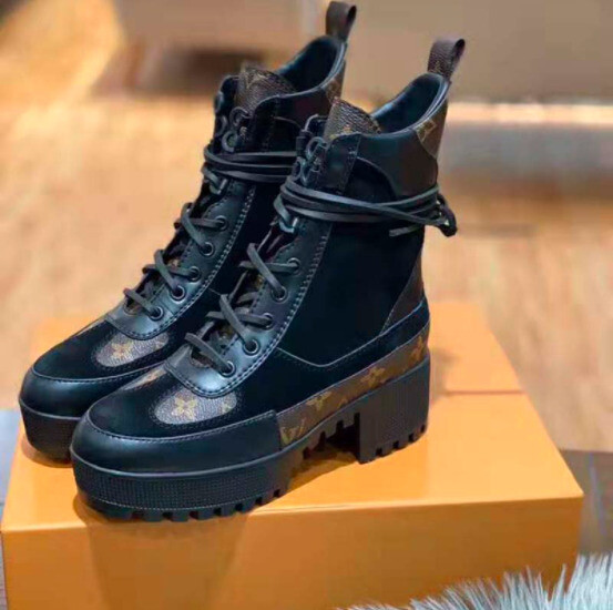 laureate platform desert boot